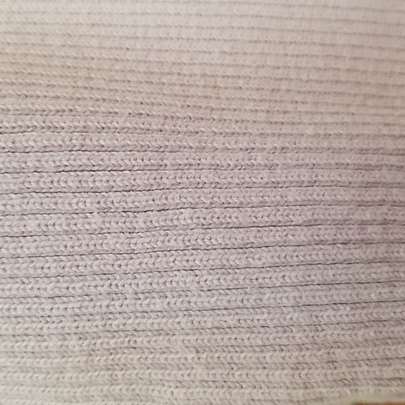 Eddie Bauer top. - Picture 3 of 3